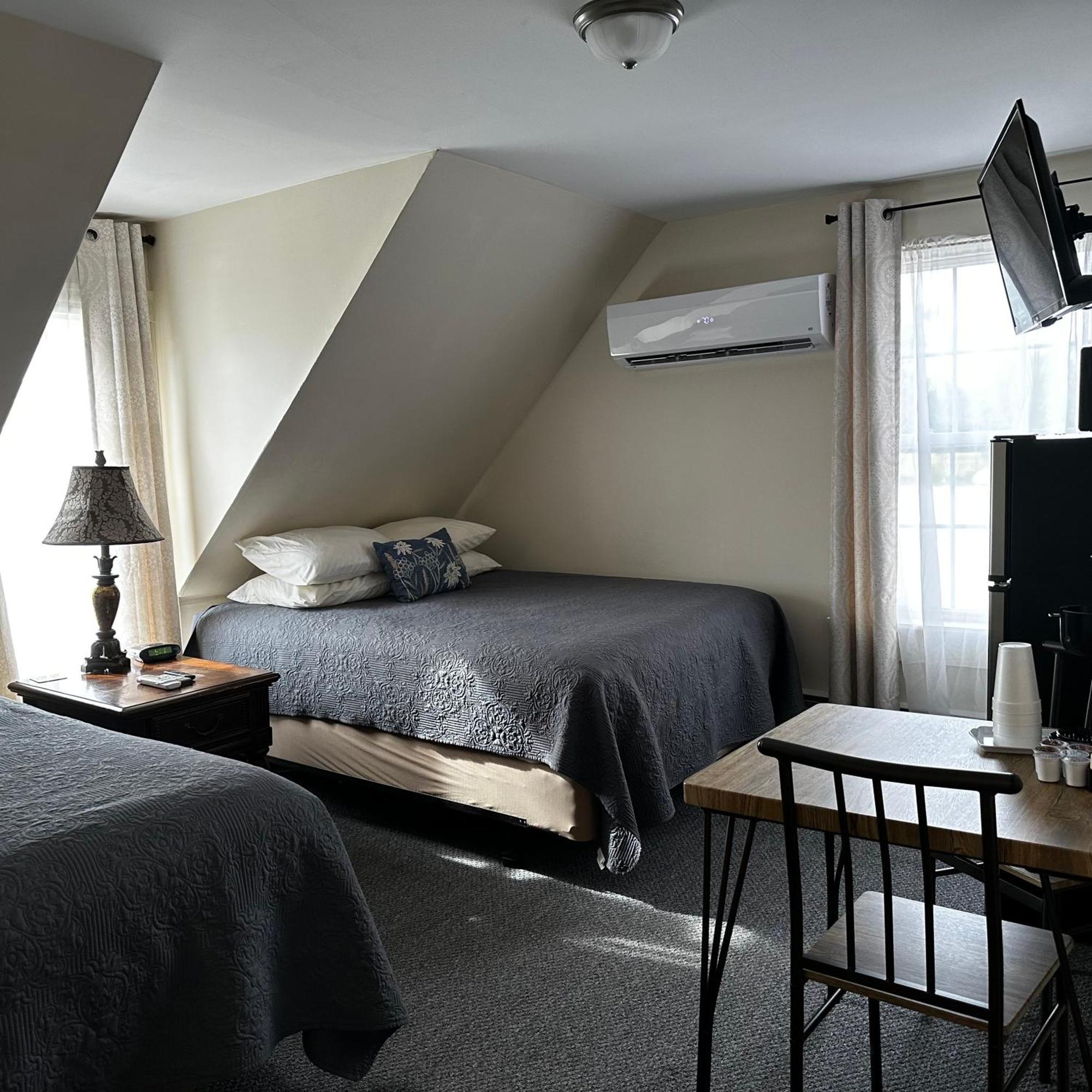 The Whitetail Inn And Suites- Lincoln Zewnętrze zdjęcie